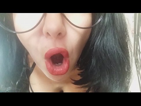 ❤️ ハニー、義理の母が今日は学校に行かせてくれないの...。って、そんなことあるわけないだろ...。 ❤️ ファッキングビデオ ❌️❤